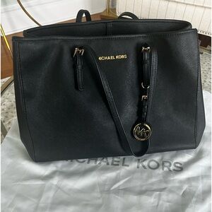 Brand New leather michael kors bag